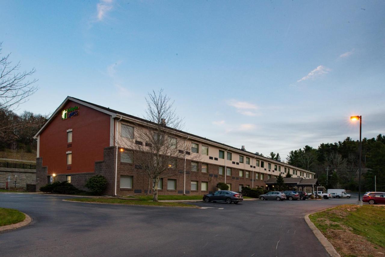 Holiday Inn Express Blowing Rock South By Ihg Buitenkant foto